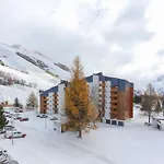 Apartment Vacanceole - Meijotel Les Deux Alpes